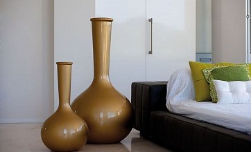 Обновление интерьера квартиры с помощью чехла на диван. 